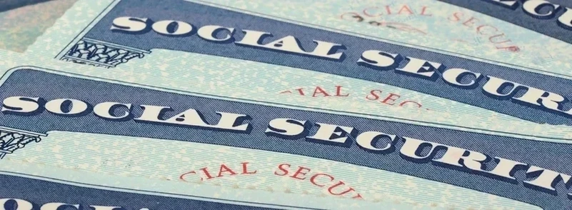 如果你的社会安全号码被盗，请立即在 identitytheft.gov报告。